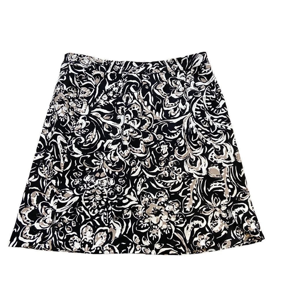 Margaret M Stitch Fix Black and White Floral Pull On Mini Skirt Size Medium